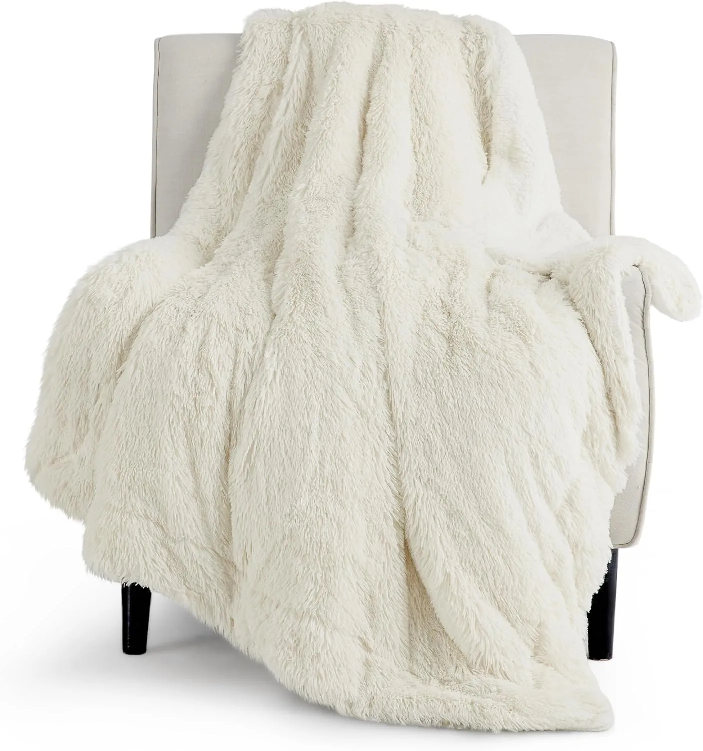 Bedsure Fluffy Cream Throw Blanket Gifts for Women, Men, Soft Fleece Cozy Fuzzy Sherpa Plush Warm Minky Thick Faux Fur Throws for Couch, Bed, Cream Decor House Blanket Gifts for Mom Kids, 50x60