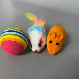 Toy for Pets, Interactive Toy Cats Catch Play, Fur Mice, Rattle Mouse and Ball