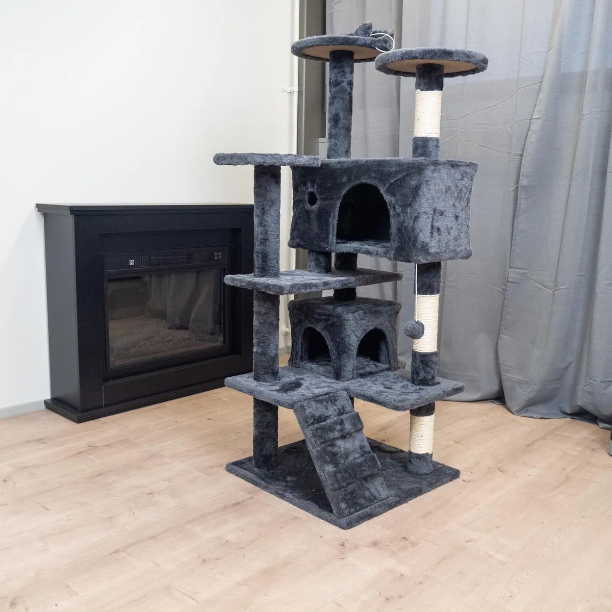 Trekker Cat Tree Hotel 130cm